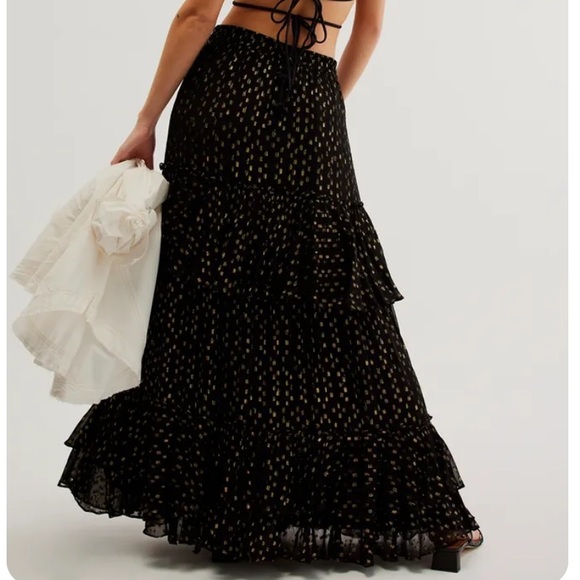 New Rococo Sand x Free People Aine Lg 14/16 Black Gold Metallic Tiered Maxi - Picture 12 of 12